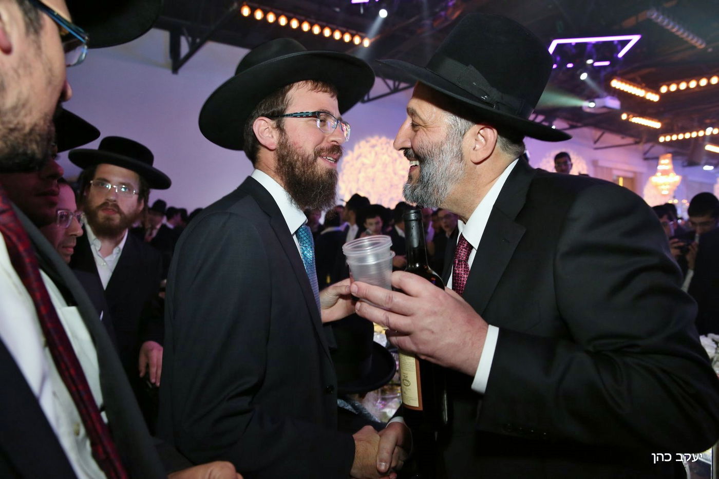 יו"ר ש"ס השר אריה דרעי חיתן את בתו, כולם התייצבו • גלריה