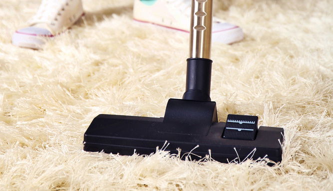 כי אבק יש לא רק על שטיחים