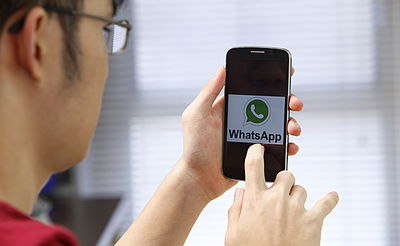 צוקרברג, תתכונן: גוגל מפתחת אפליקציה מתחרה לוואטסאפ