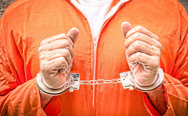 בגלל טעות מחשב: אלפי אסירים שוחררו בטעות