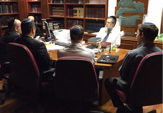 הפגישה במעונו של הגר"ד יוסף, היום