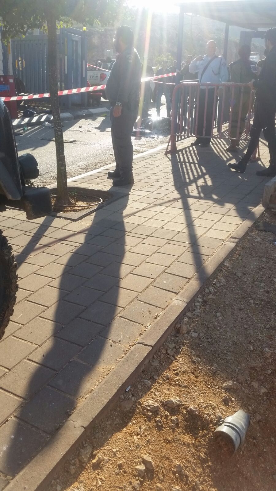 פיגוע דקירה ליד אריאל: מאבטח ומאבטחת נפצעו קל ובינוני