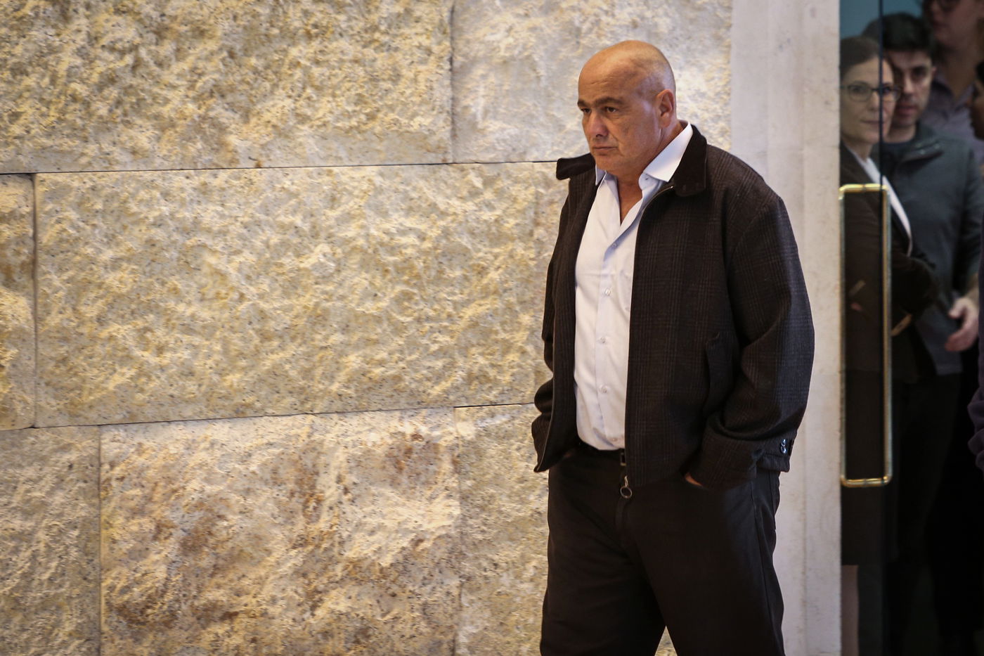 צפו: ההכרעה בפרשת הולילנד בתמונות