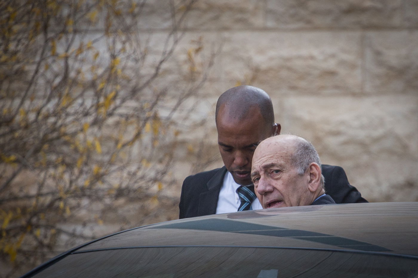 צפו: ההכרעה בפרשת הולילנד בתמונות