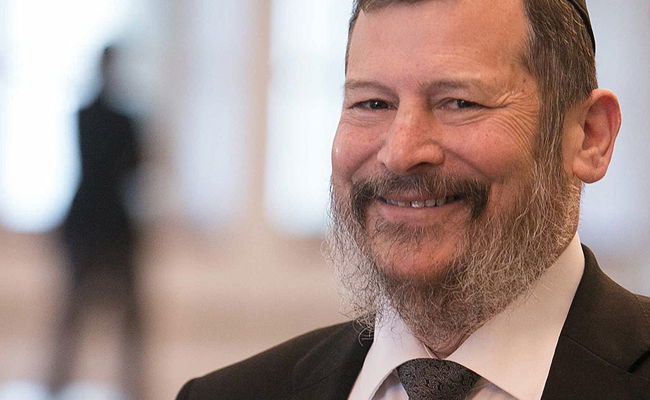 לופוליאנסקי בבית המשפט העליון, הבוקר