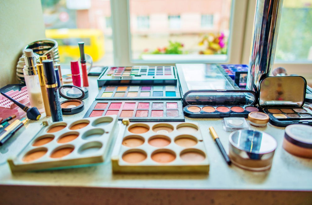 5 טעויות קריטיות שמייבשות את העור בחורף