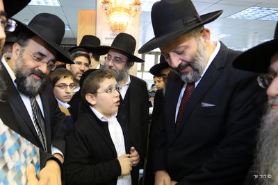 דרעי עם אחד התלמידים