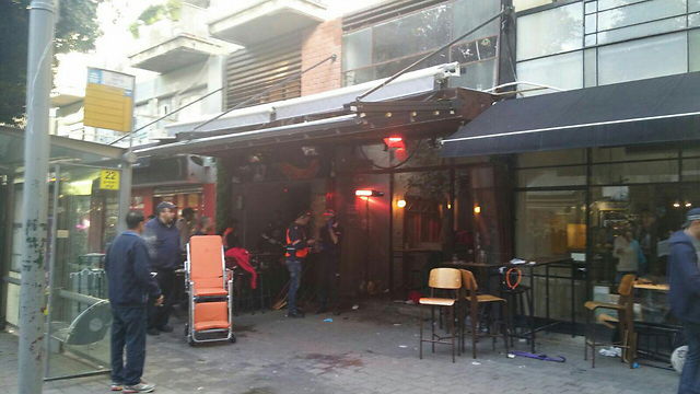 2 הרוגים ומספר פצועים באירוע ירי בת"א; מצוד אחר היורה