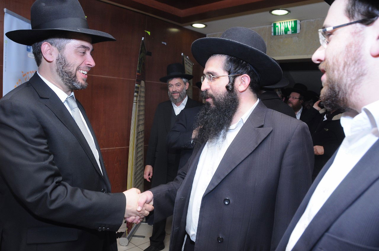 כל המי ומי בחתונת בתו של ישראל קלרמן. צפו