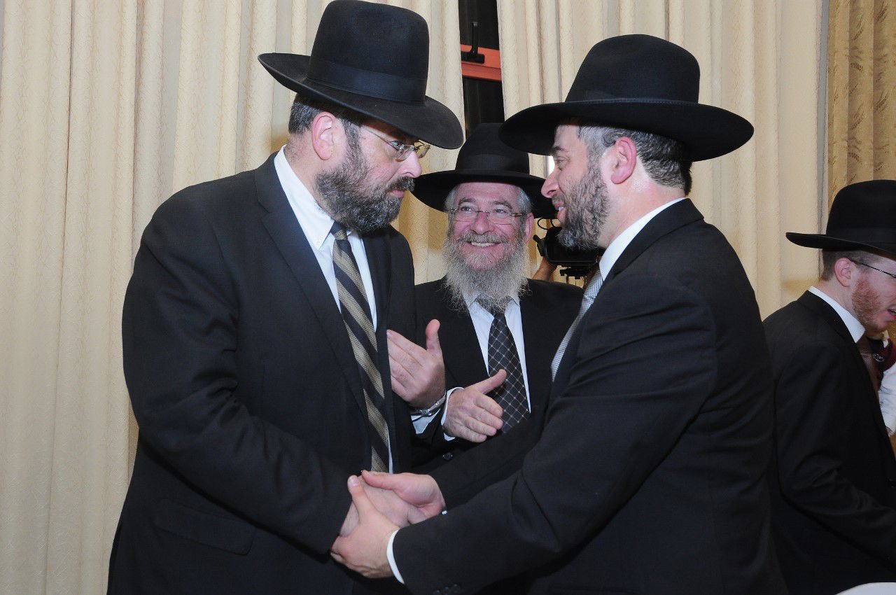 כל המי ומי בחתונת בתו של ישראל קלרמן. צפו