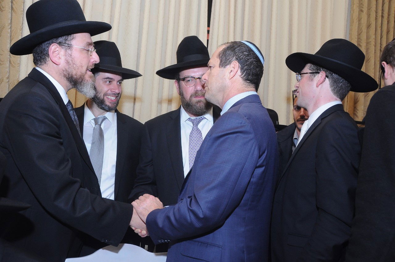 כל המי ומי בחתונת בתו של ישראל קלרמן. צפו