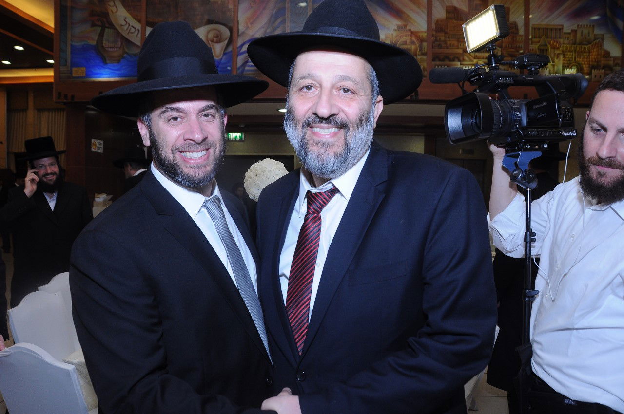 כל המי ומי בחתונת בתו של ישראל קלרמן. צפו