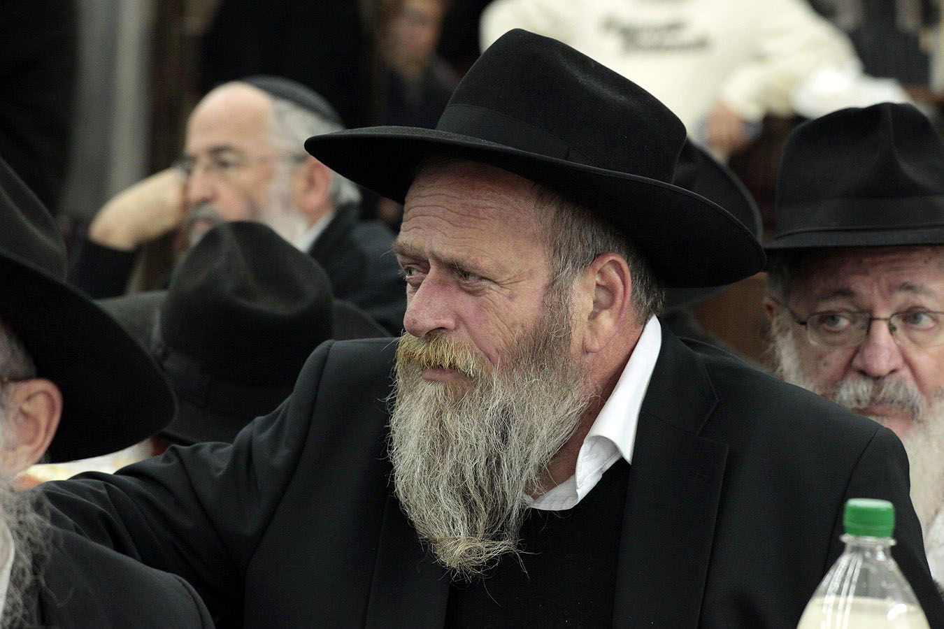 שנה לפטירת רבו של כפר חב"ד הגרמ"ש אשכנזי זצ"ל • גלריה