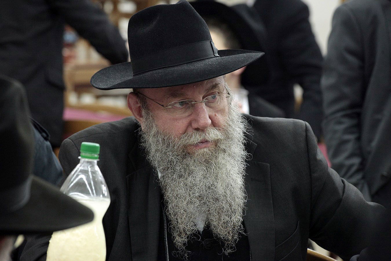 שנה לפטירת רבו של כפר חב"ד הגרמ"ש אשכנזי זצ"ל • גלריה