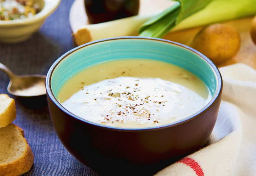 מרק תפוחי אדמה וכרישה