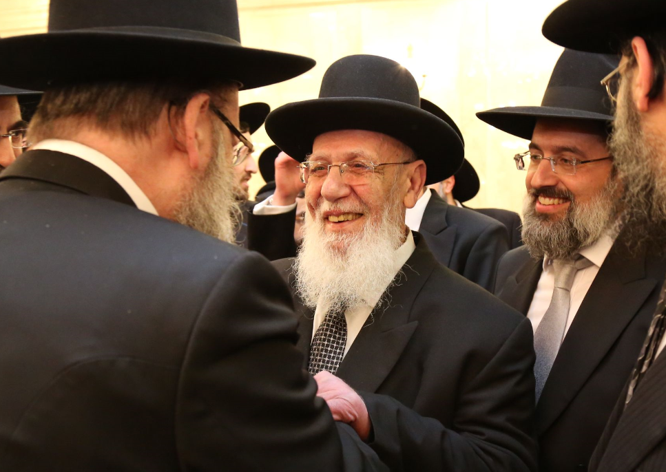 חתונת נכדת נשיא מועצת חכמי התורה באולמי בעלזא