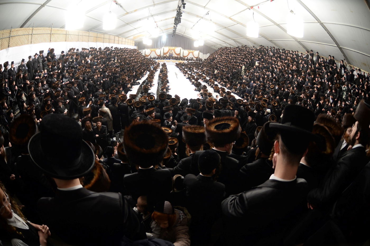 צפו: השבת של האדמו"ר מסקווירא בירושלים