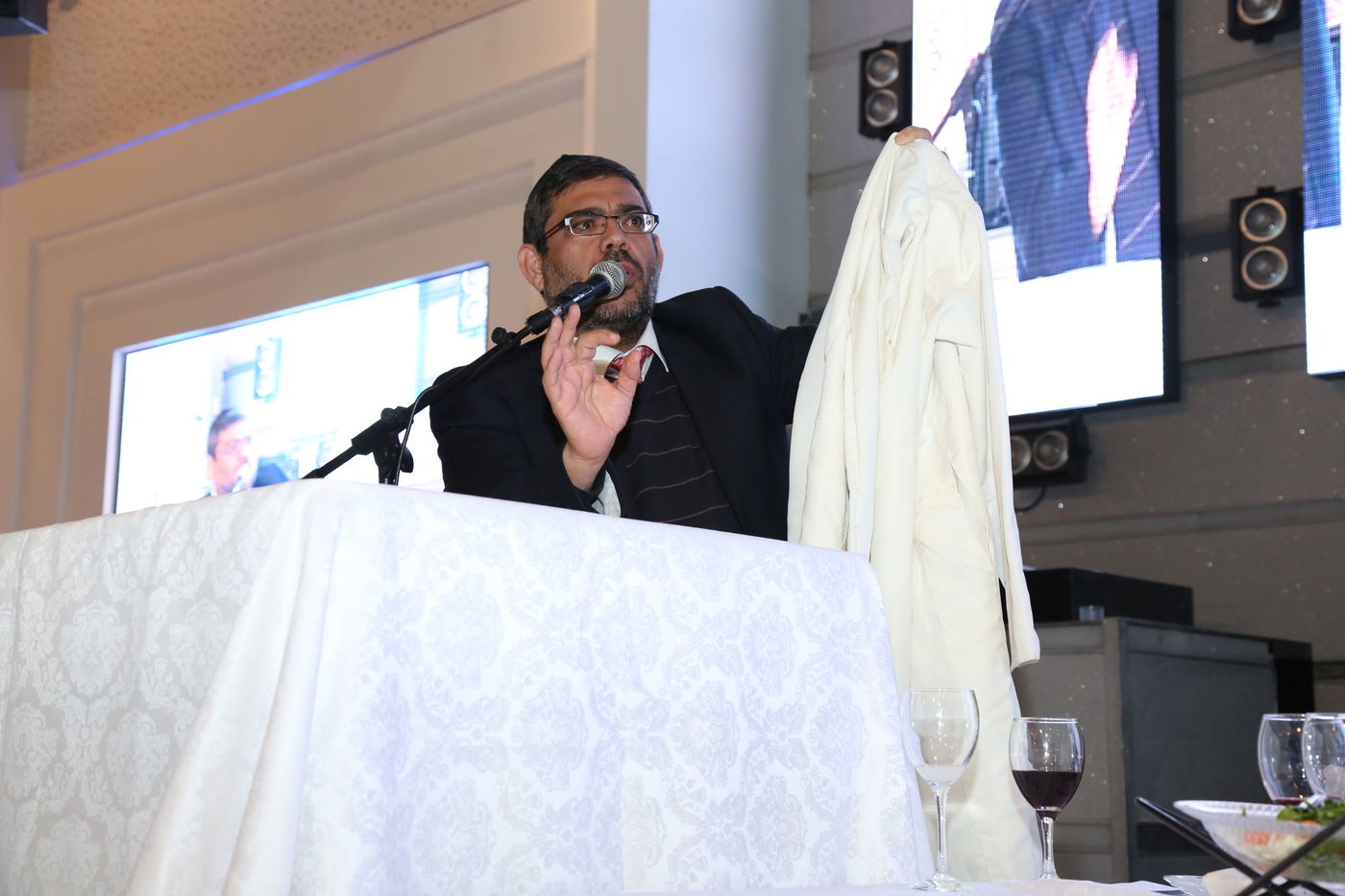 מאות השתתפו בהילולא לציון עשור להסתלקות הרב כדורי