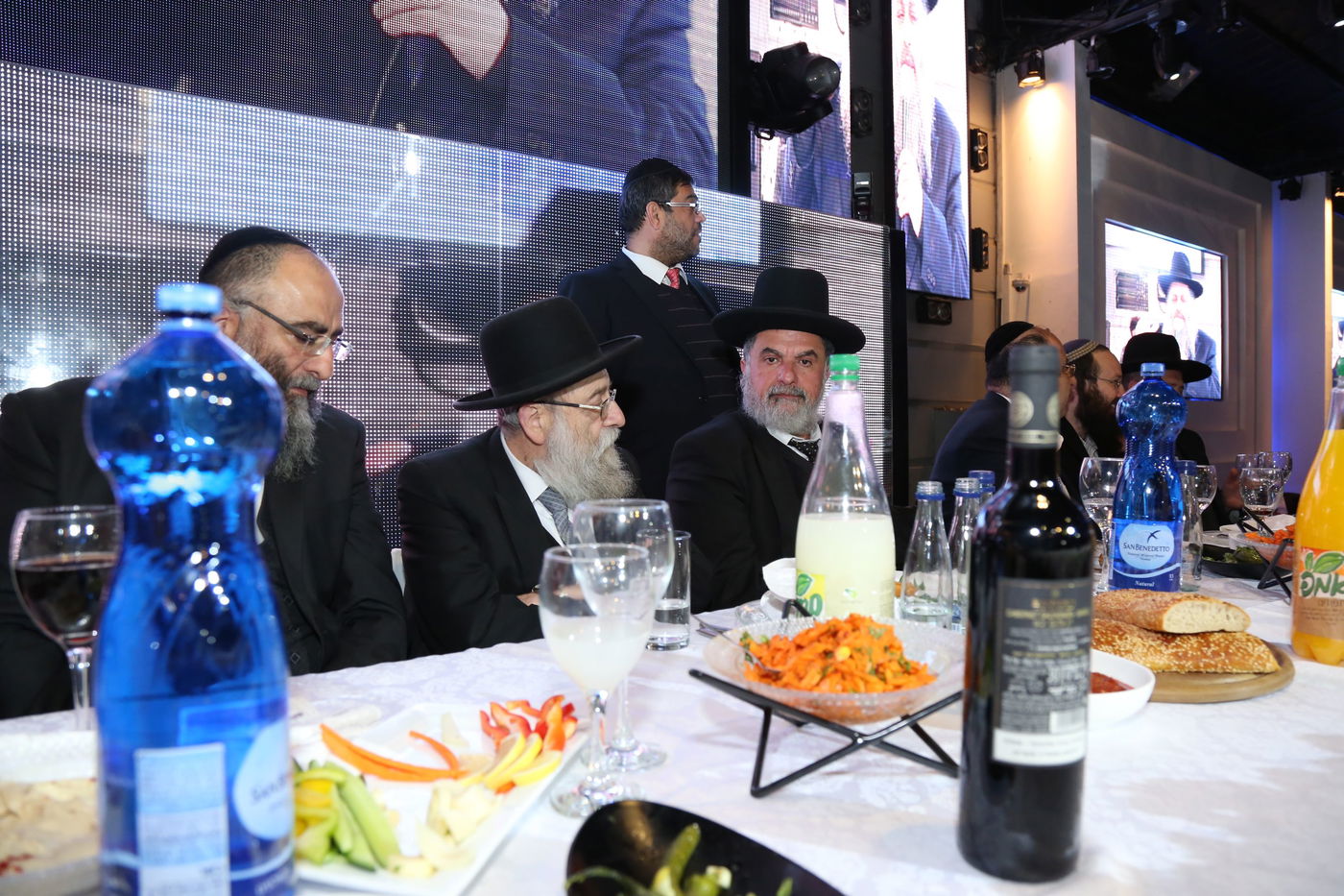 מאות השתתפו בהילולא לציון עשור להסתלקות הרב כדורי