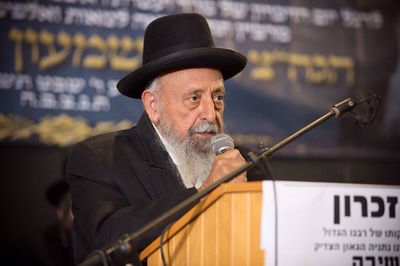 אזכרה לרב שמעון גבאי: "בני התורה בנתניה רק בזכותו" • תיעוד