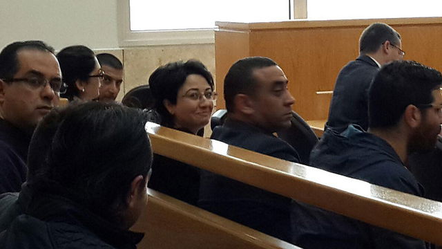 זועבי בבית המשפט, הבוקר