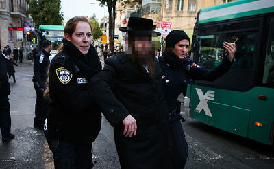 אילוסטרציה. למצולמים אין קשר לנאמר בכתבה