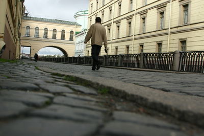 רחוב בסנט פטרסבורג/ trfhui