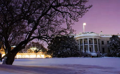 ימים של סערה בדקה: כך השלג כיסה את הבית הלבן