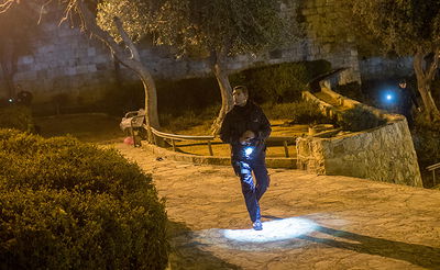 כוחות משטרה סורקים את אזור הפיגוע