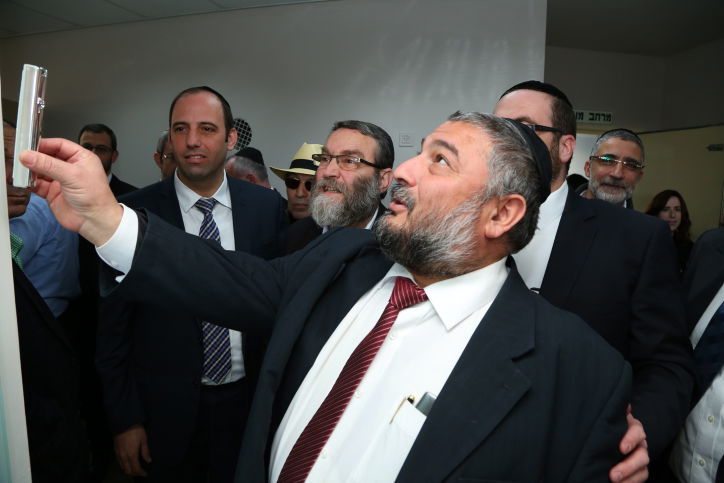 גפני בבית שמש: "אני עושה ואחרים לוקחים קרדיט"