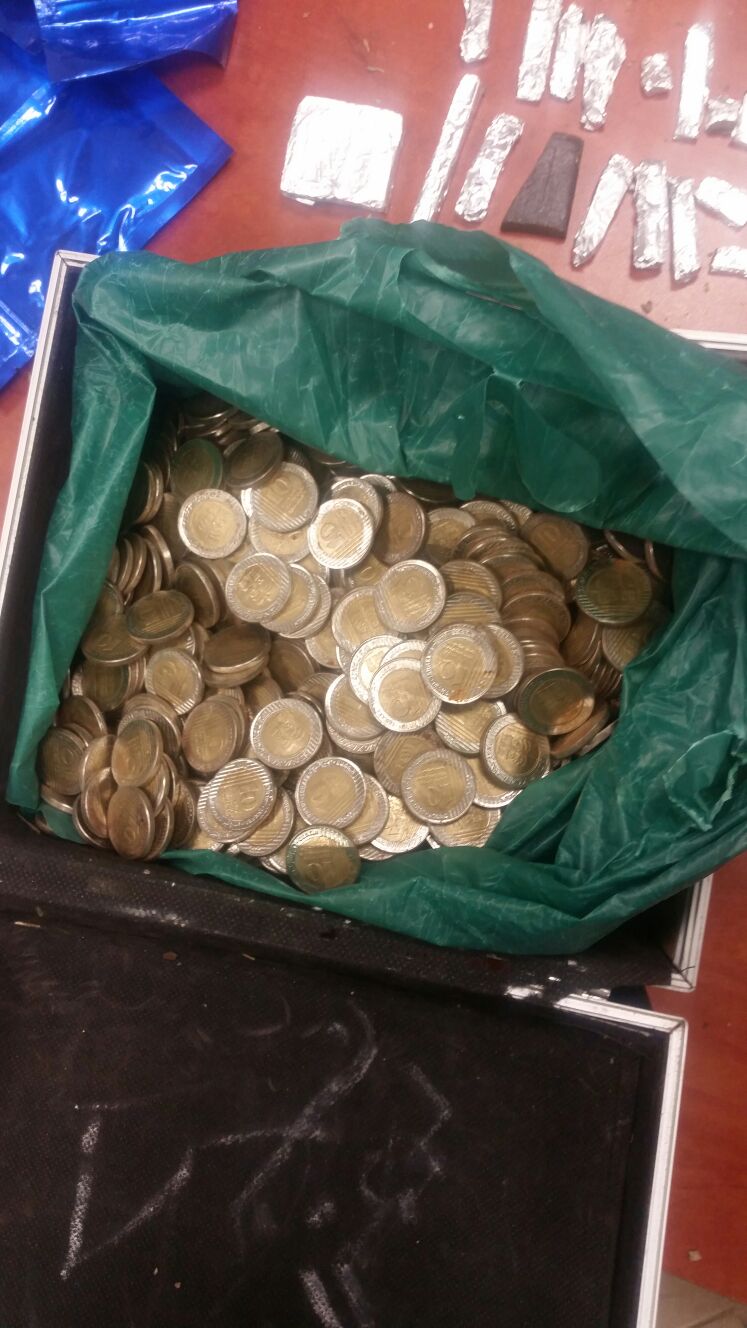 כוחות הביטחון תפסו הלילה: מבוקשים, נשק וכסף מזוייף