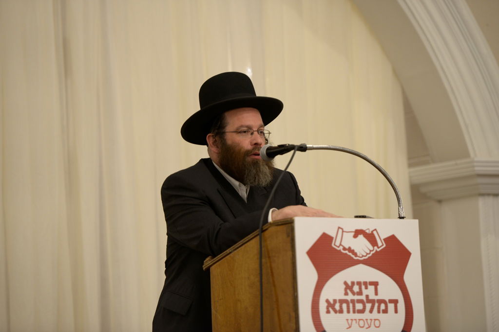 "דינא דמלכותא": בקרית יואל התכנסו כדי ללמוד את החוקים