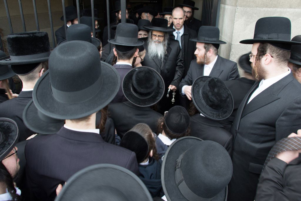 גלריה: האדמו"ר מסאטמר קפץ לביקור בזק באנטוורפן