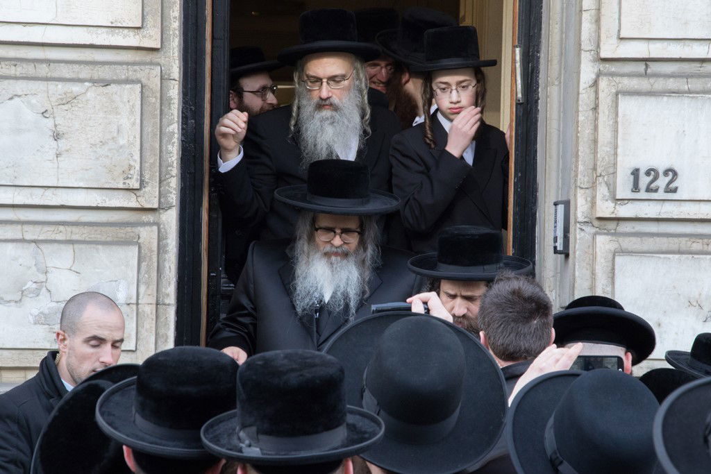 גלריה: האדמו"ר מסאטמר קפץ לביקור בזק באנטוורפן