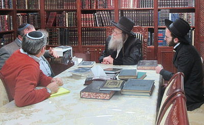 המאבק בפגעי הטכנולוגיה: ראשי 'גשר' התייעצו עם האדמו"ר ממודז'יץ