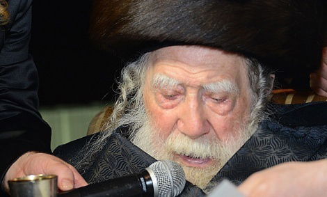 הידרדרות חמורה במצבו של זקן האדמו"רים מערלוי