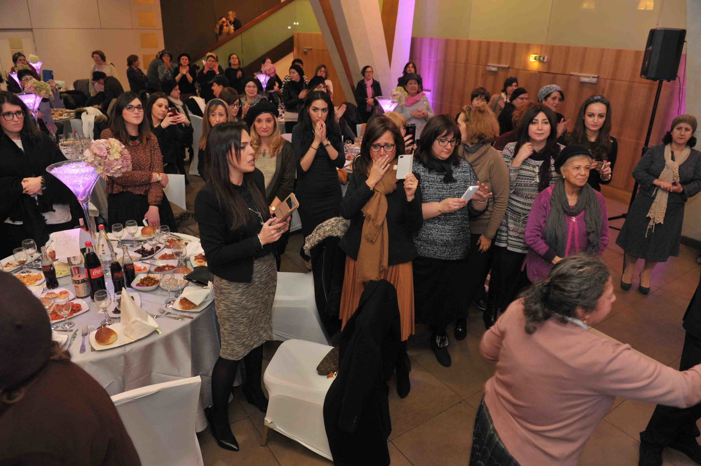 גלריה: הכנסת ספר תורה לזכר נרצחי הטבח בהיפר-כשר בפריז