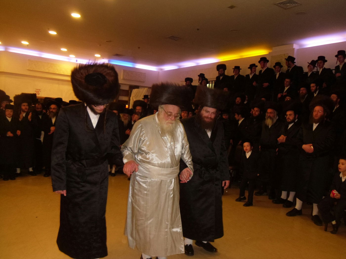 שמחת בית שומרי אמונים-האלמין-זידיטשויב