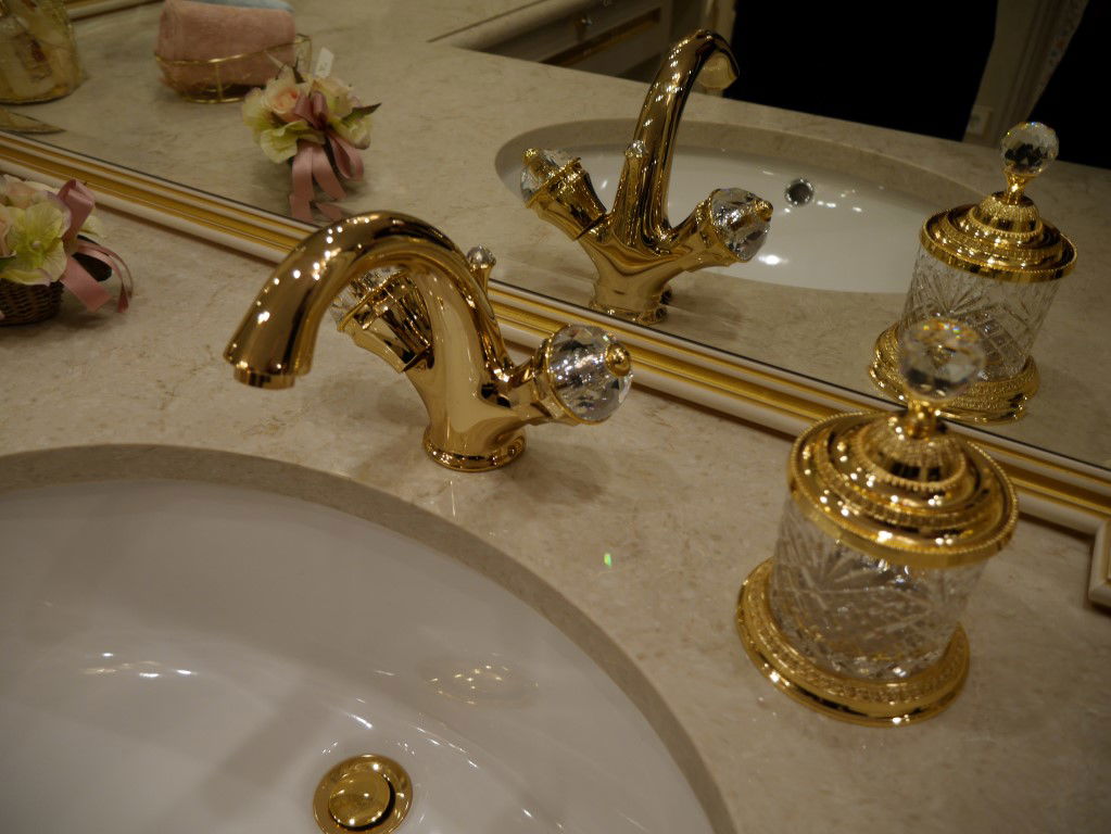 במוסקבה נחנך המקווה הכי מפואר • תמונות