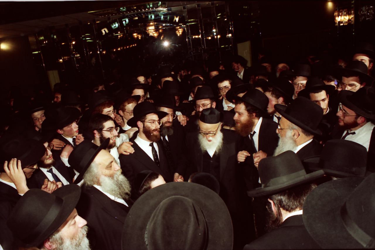 צפו: מראות מחייו של ראש ישיבת פוניבז' הגאון רבי חיים שלמה ליבוביץ' זצ"ל