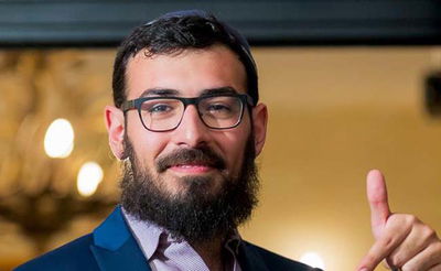 שוקי משיק אלבום בכורה; האזינו ל"הוא הכל"