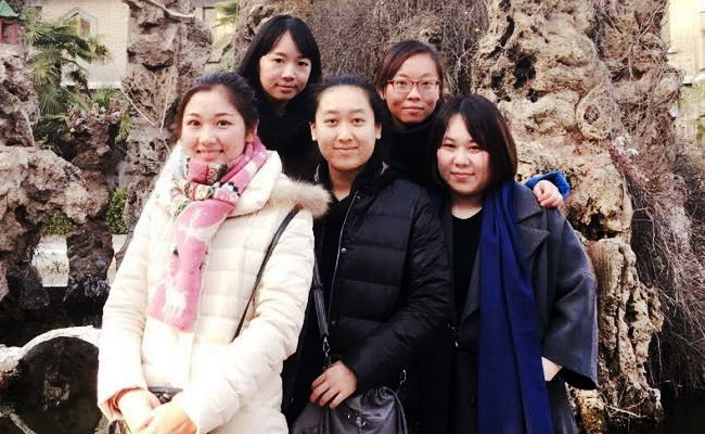 חמש הצעירות