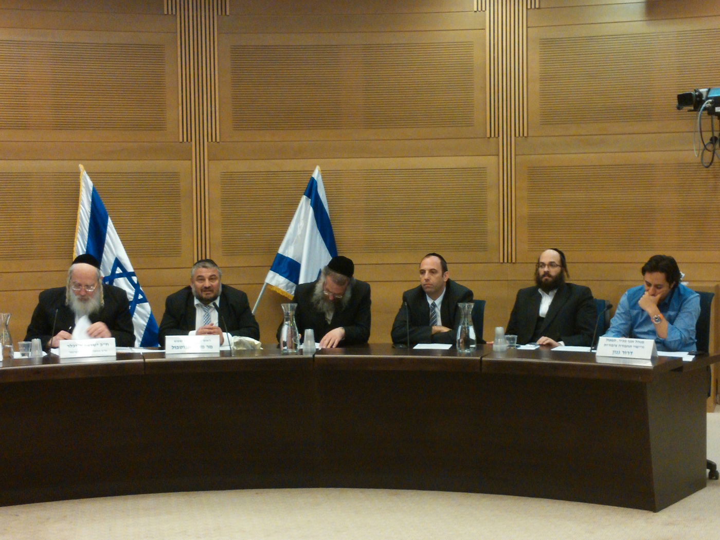 ראש עיריית בית שמש משה אבוטבול בדיון