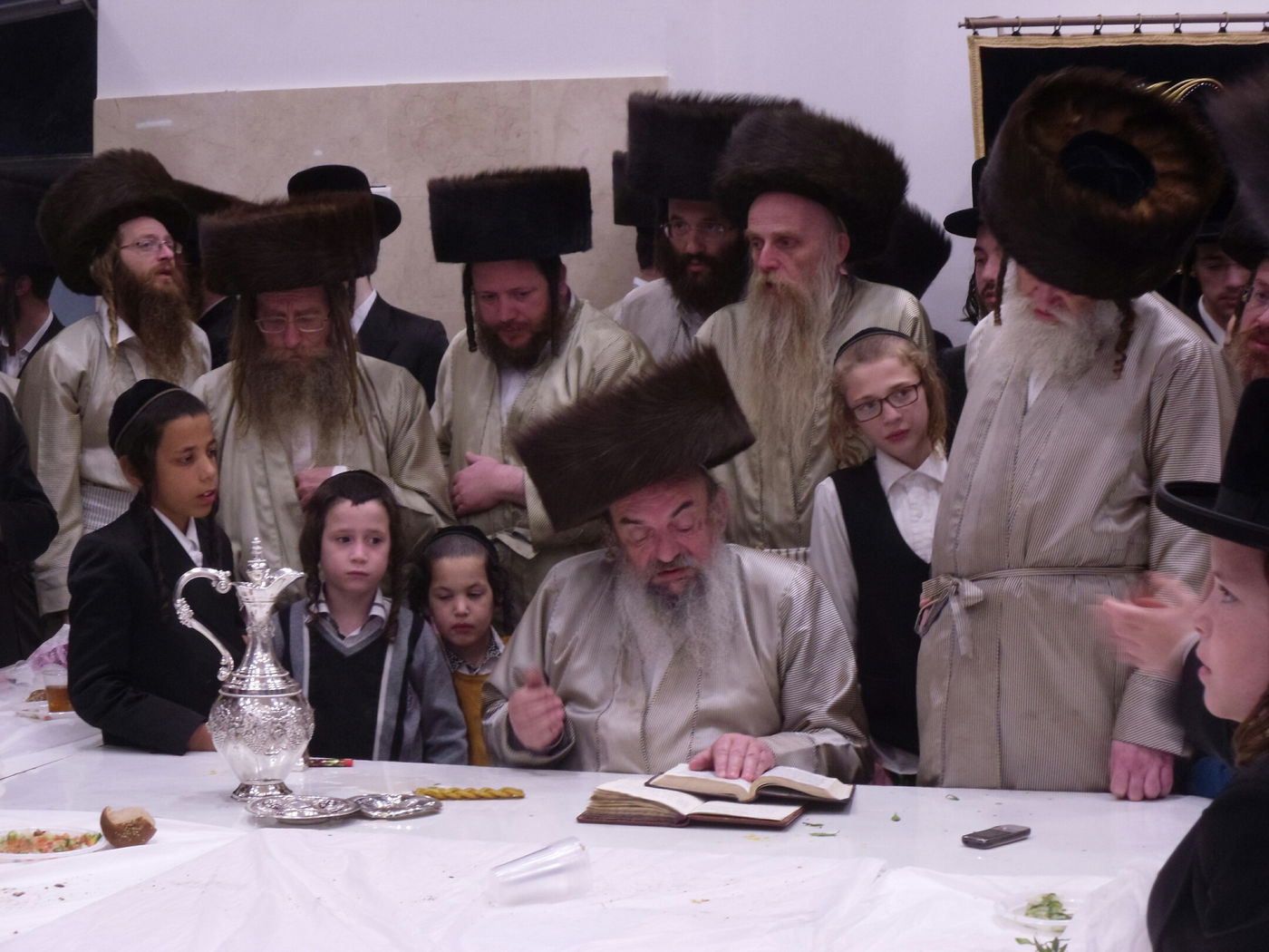 האדמו"ר מלעלוב שבת בביתר עילית • גלריה