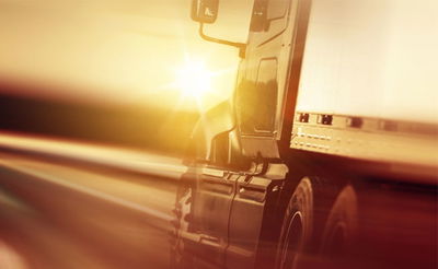 השופטת קבעה: רשלנות חברת ההובלות הובילה לסרטן העור של הנהג