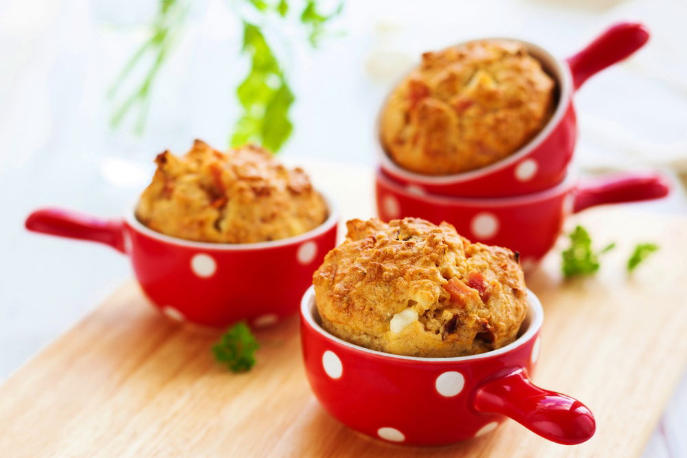 מאפינס טונה עם ירקות לסעודה שלישית