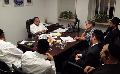 מנהלי פורום מוכש"ר בפגישה עם סגן שר האוצר. ארכיון