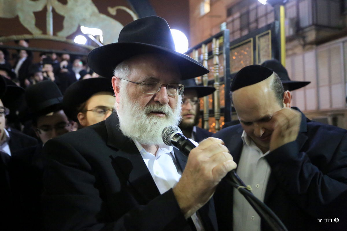 תיעוד דומע: הלוויית הרב ישראל גריינמן ז"ל