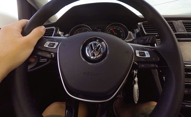 פולקסווגן מסתבכת שוב בתביעת ענק: "איום קיומי על החברה"