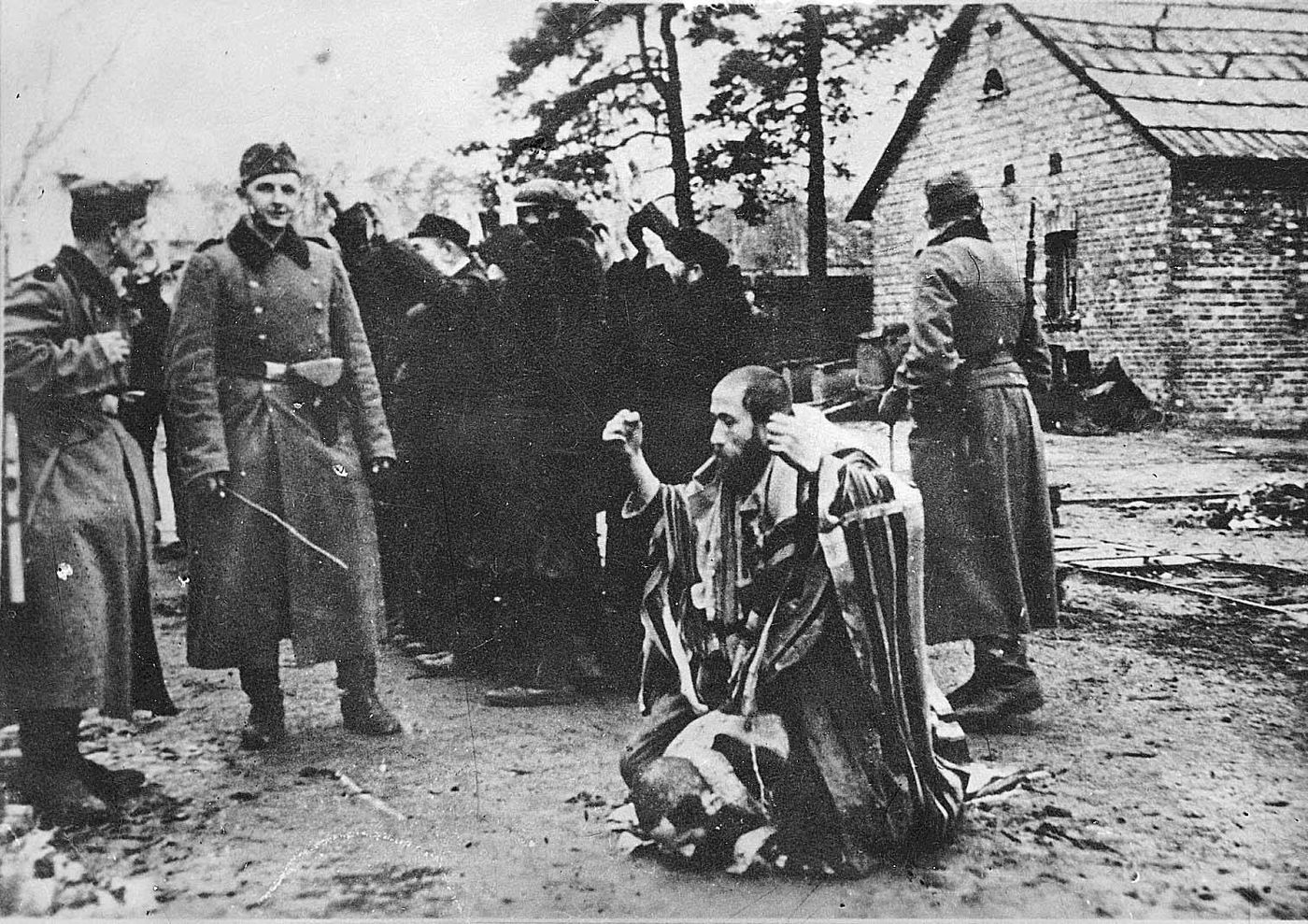 הרב דב ארליך סלושני הי"ד מול הנאצים